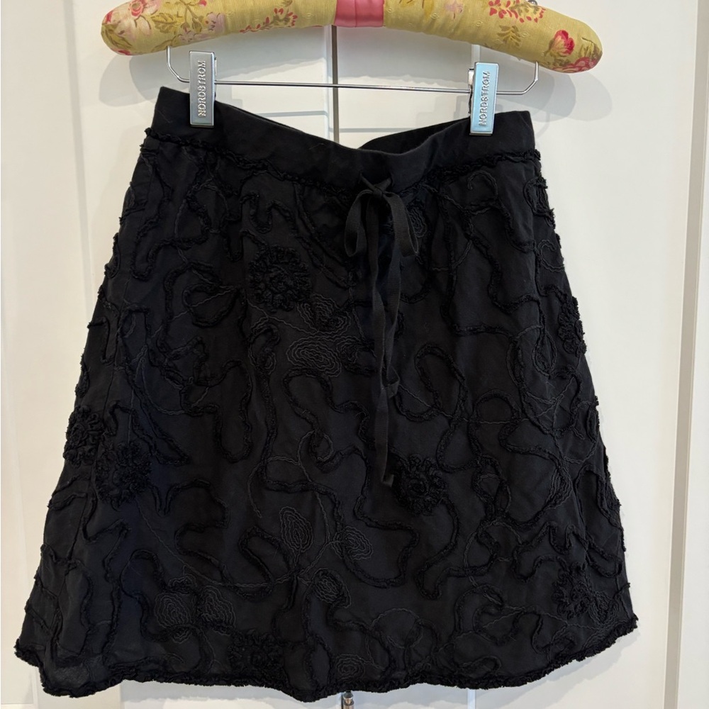 Max Studio Embroidered Skirt. Size S
